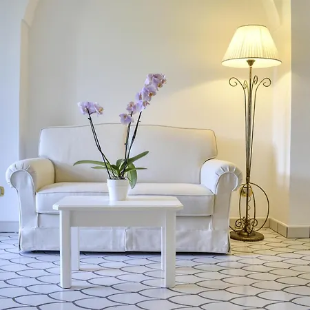 Hotel Palazzo Confalone