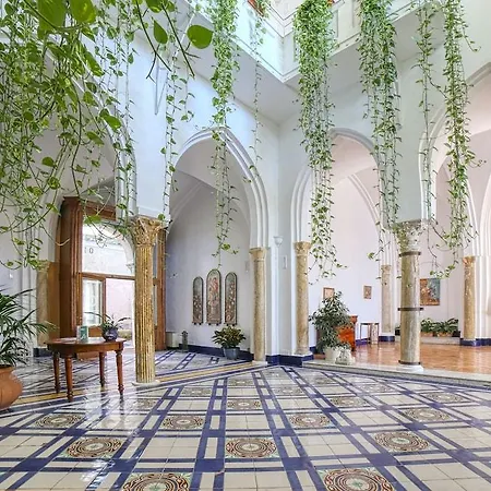 Hotel Palazzo Confalone 5*