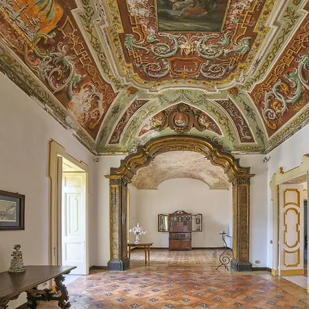 Palazzo Confalone Hotel