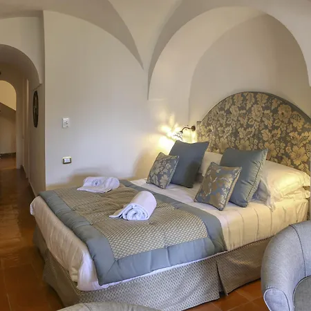 Palazzo Confalone 5*