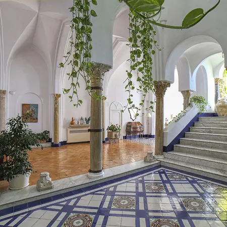 Palazzo Confalone Hotel