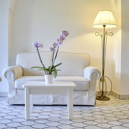 Hotel Palazzo Confalone