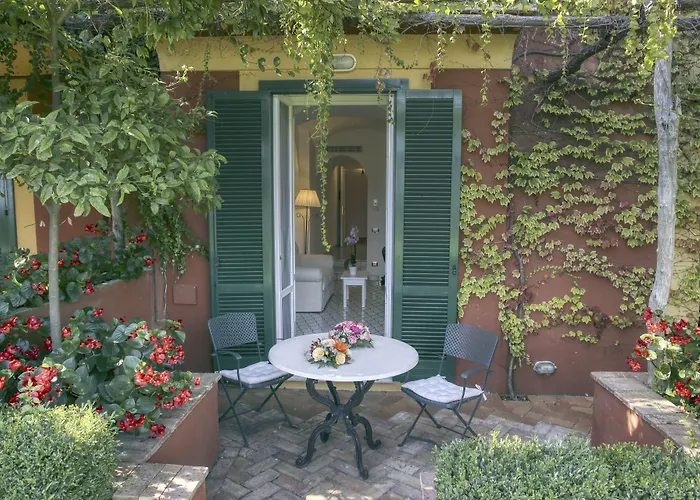 Palazzo Confalone Hotel